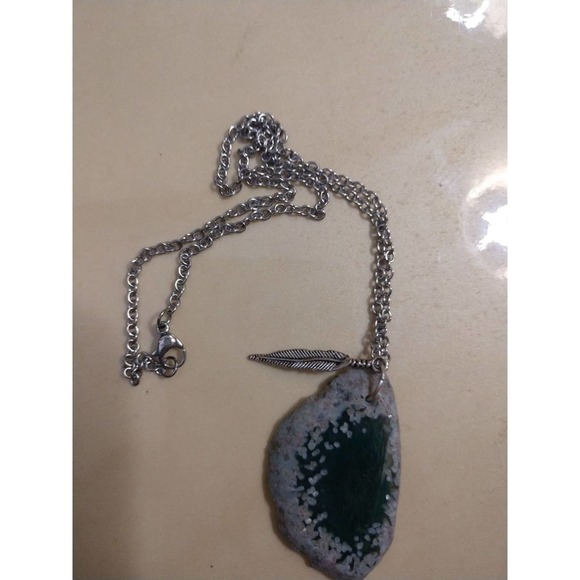 Blue stone Necklace w feather charm boho - Picture 8 of 12